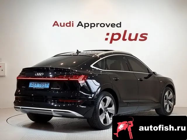 Audi e-tron e-Tron 2021 года - вид 2