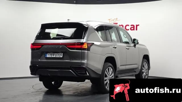 Lexus LX LX 4th Generation 2026 года - вид 2