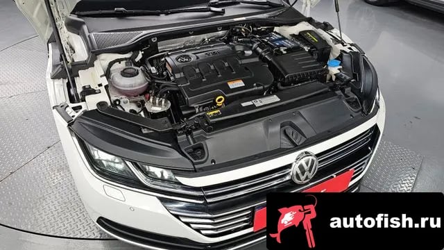 Volkswagen Arteon Atheon 2019 года - вид 6