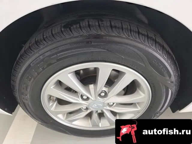 Hyundai AVANTE The New Avante AD 2019 года - похожие автомобили