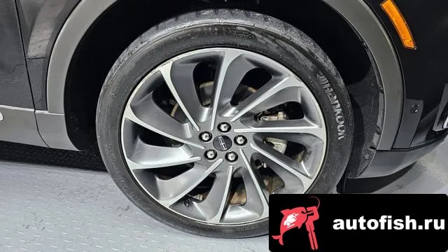 Lincoln Nautilus Nautilus First generation 2020 года - вид 5