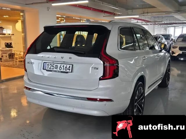 Volvo XC90 XC90 second Generation 2025 года - вид 2