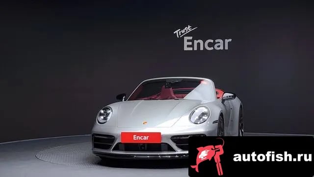 Porsche 911 911 (992) 2023 года - вид 3