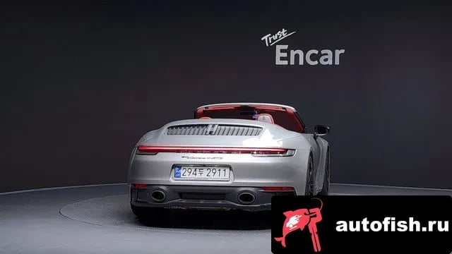 Porsche 911 911 (992) 2023 года - вид 4