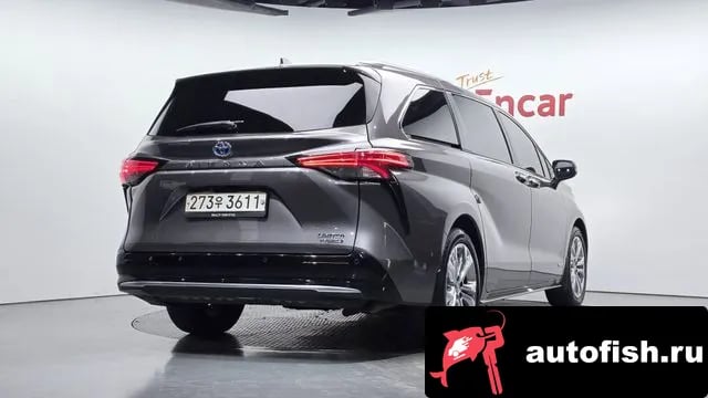 Toyota Sienna Siena 4th Generation 2021 года - вид 2