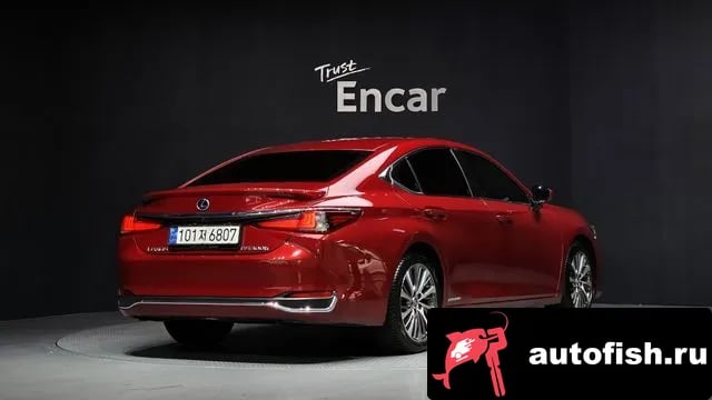 Lexus ES ES300h 7th generation 2018 года - вид 2