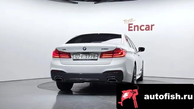 BMW 5-Series 5 Series (G30) 2018 года - вид 4