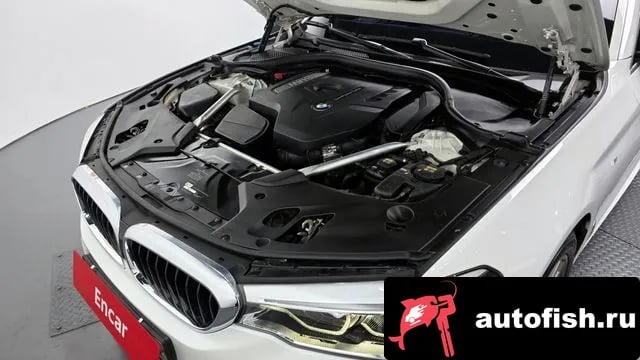 BMW 5-Series 5 Series (G30) 2018 года - вид 6