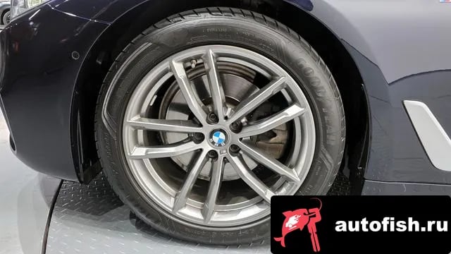 BMW 5-Series 5 Series (G30) 2020 года - вид 5