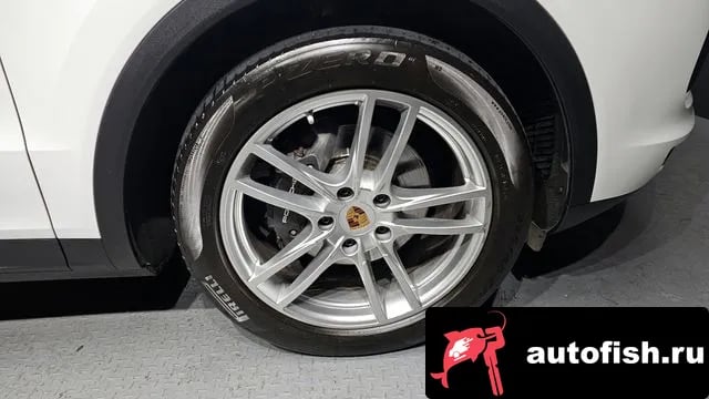 Porsche Cayenne Cayenne (PO536) 2019 года - вид 5