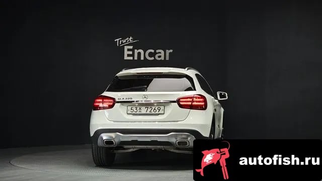 Mercedes-Benz GLA-Class GLA-Class X156 2018 года - вид 4