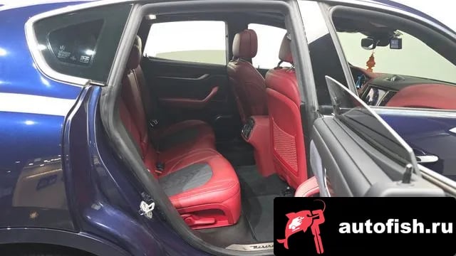 Maserati Levante Lebante 2018 года - похожие автомобили