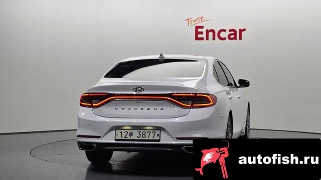 Hyundai Grandeur Granger IG 2018 года - похожие автомобили