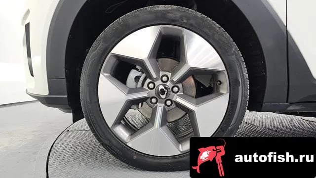 KG Mobility (Ssangyong) Torres Torres EVX 2024 года - вид 5