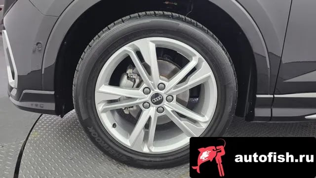 Audi Q3 Q3 (F3) 2022 года - вид 5