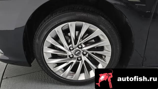 Lexus ES ES300h 7th generation 2021 года - вид 4