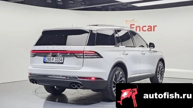 Lincoln Aviator Aviator 2nd generation 2020 года - вид 2