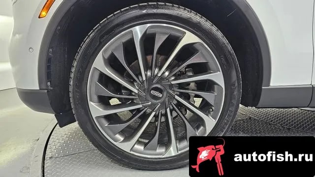 Lincoln Aviator Aviator 2nd generation 2020 года - вид 5