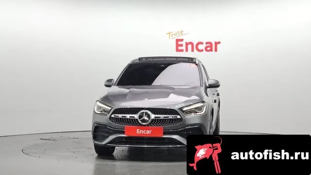 Mercedes-Benz GLA-Class GLA - Class H247 2020 года - вид 3