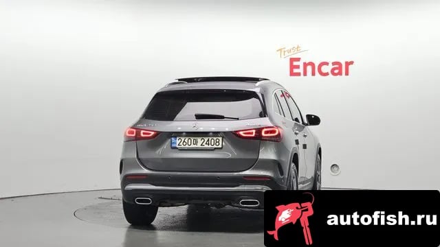 Mercedes-Benz GLA-Class GLA - Class H247 2020 года - вид 4