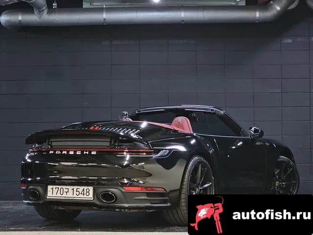 Porsche 911 911 (992) 2020 года - вид 4