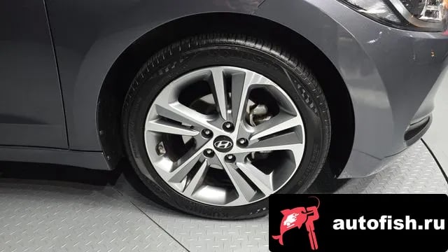 Hyundai AVANTE Avante AD 2017 года - вид 5