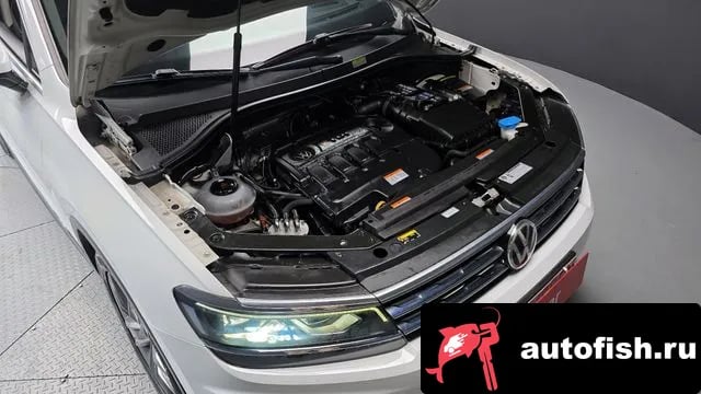 Volkswagen Tiguan Tiguan second Generation 2018 года - вид 6
