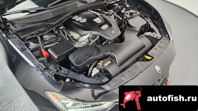 Maserati Ghibli Gibley 2019 года - вид 6