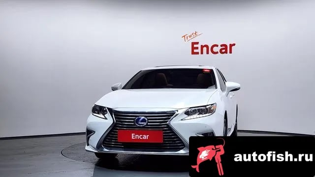 Lexus ES New ES300h 2018 года - похожие автомобили