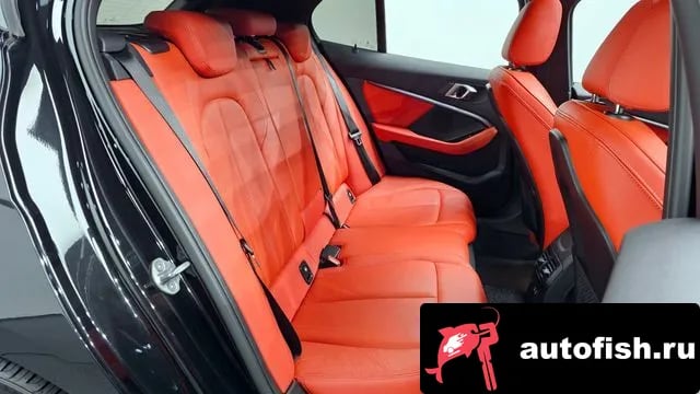 BMW 1-Series 1 Series (F40) 2021 года - похожие автомобили