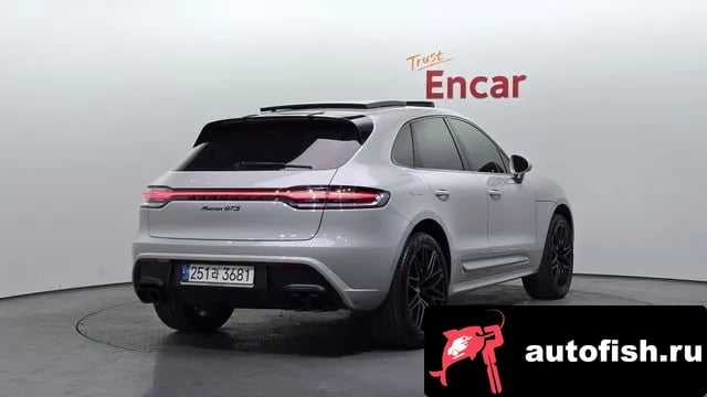 Porsche Macan Macan 2022 года - вид 2