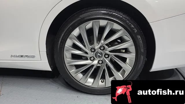 Lexus ES ES300h 7th generation 2020 года - вид 5