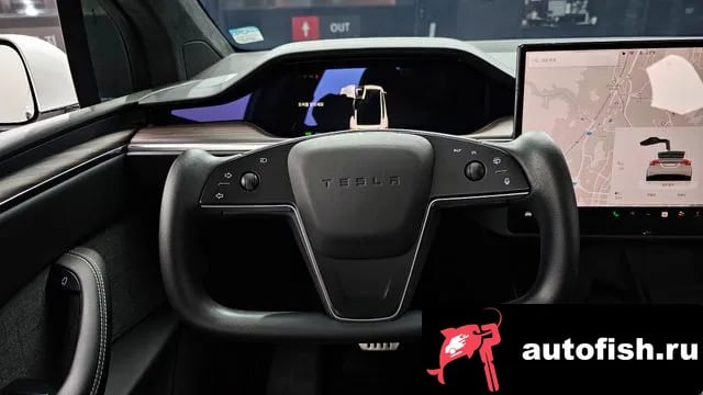 Tesla Model X Model X 2023 года - похожие автомобили