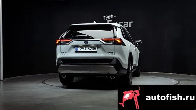 Toyota RAV4 RAV4 5th Generation 2023 года - вид 4
