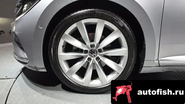 Volkswagen Arteon Atheon 2023 года - вид 5