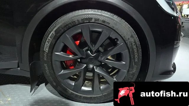 Tesla Model X Model X 2023 года - похожие автомобили