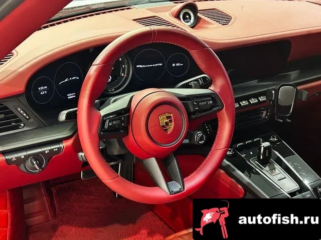 Porsche 911 911 (992) 2023 года - вид 5