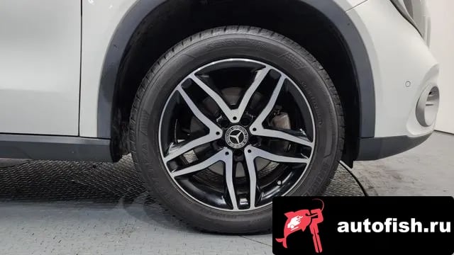 Mercedes-Benz GLA-Class GLA-Class X156 2018 года - вид 5