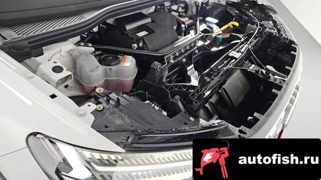 Audi Q4 e-tron Q4 e-Tron (F4) 2022 года - вид 5