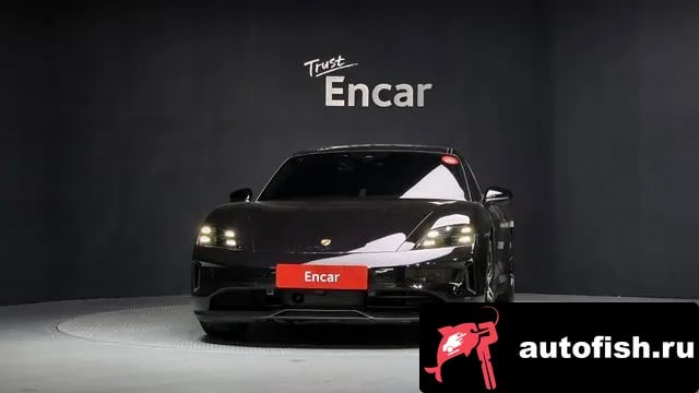 Porsche Taycan Taikan 2024 года - вид 3