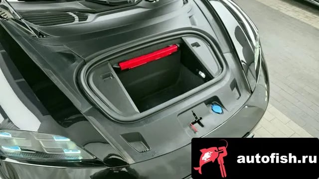 Porsche Taycan Taikan 2024 года - вид 6