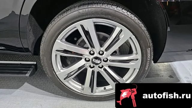 Cadillac Escalade Escalade 5th Generation 2025 года - вид 5