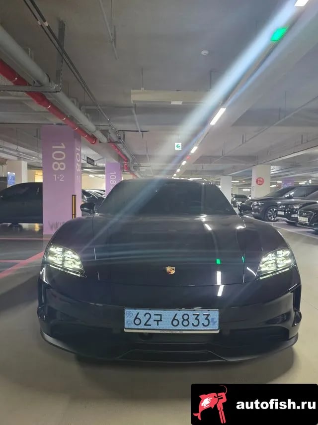 Porsche Taycan Taikan 2025 года - вид 3