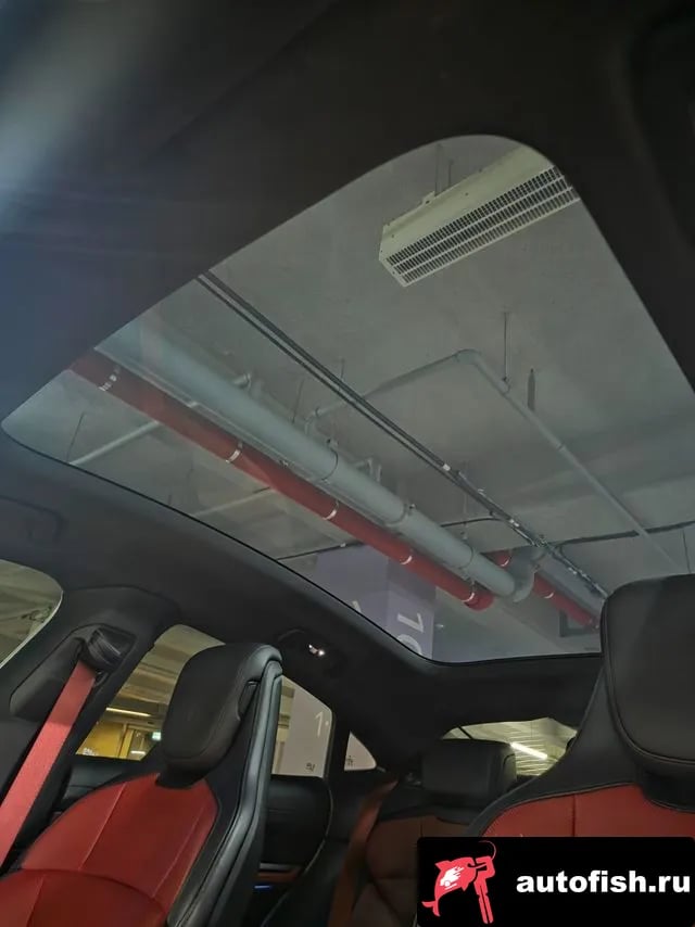 Porsche Taycan Taikan 2025 года - похожие автомобили