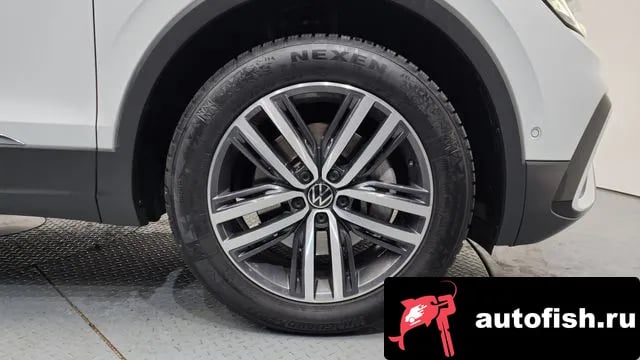 Volkswagen Tiguan Tiguan Allspace 2022 года - вид 5
