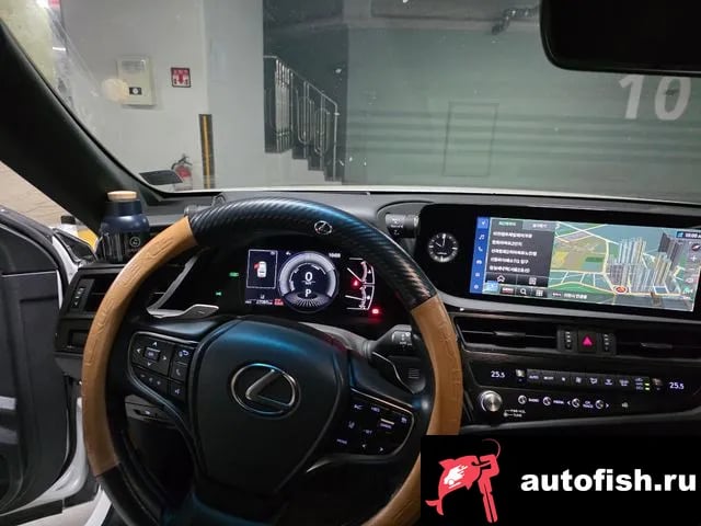 Lexus ES ES300h 7th generation 2024 года - похожие автомобили