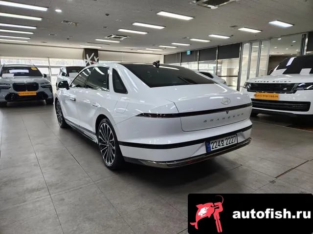 Hyundai Grandeur Granger (GN7) 2024 года - вид 2