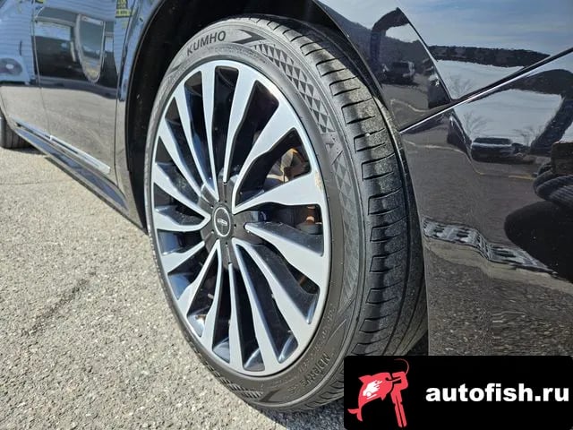 Lincoln Continental Continental 10th Generation 2019 года - вид 6