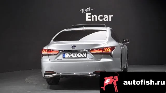 Lexus LS LS500h 5th generation 2018 года - вид 3
