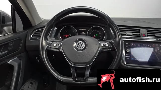 Volkswagen Tiguan Tiguan Allspace 2020 года - похожие автомобили